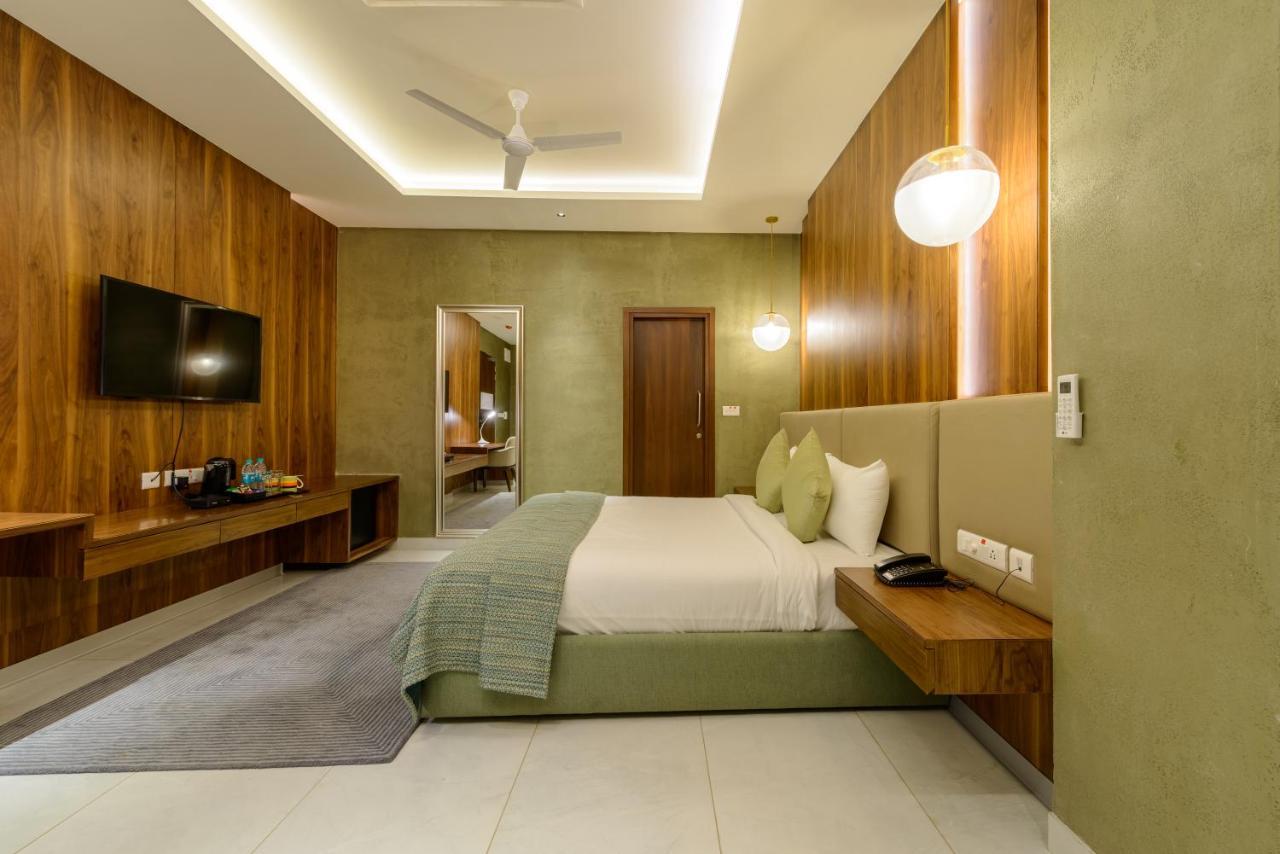 Prestige Nirvana Club Hotel Hyderabad Ngoại thất bức ảnh